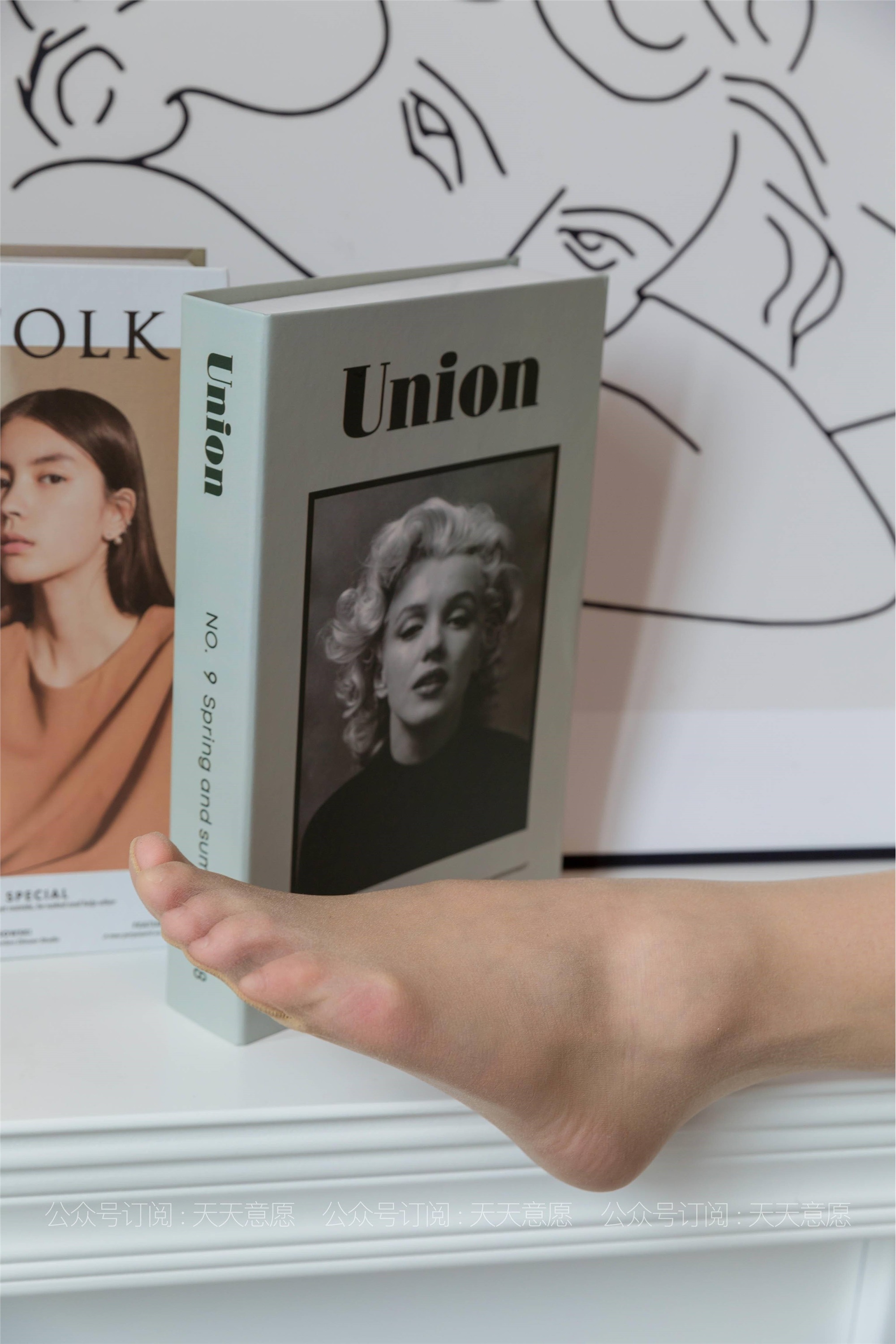 IESS异思趣向 - 模特：秋秋《超短的包臀裙》